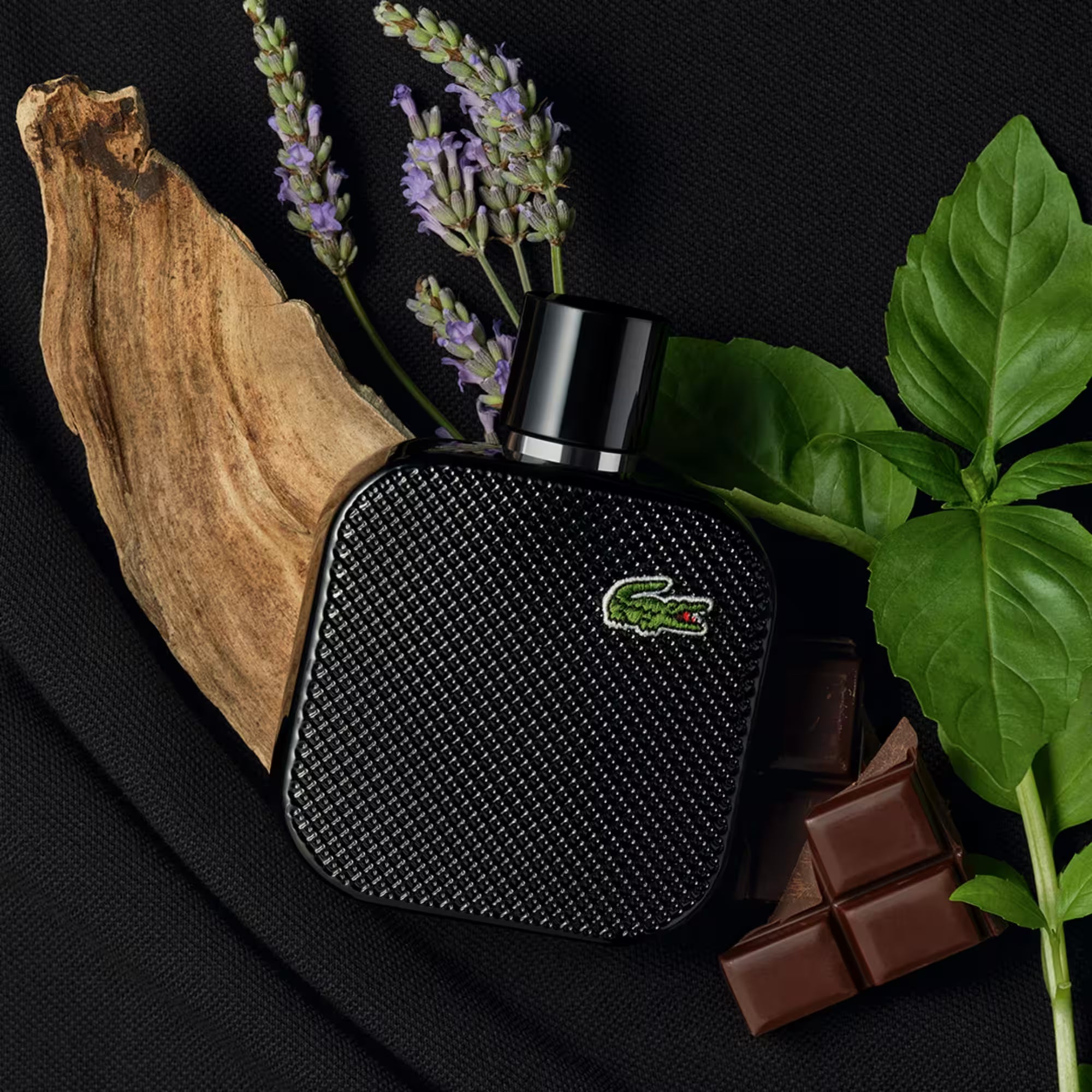 Lacoste L.12.12 Noir Eau de Toilette Secondary image